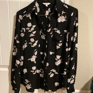Candie’s long sleeve floral dress shirt